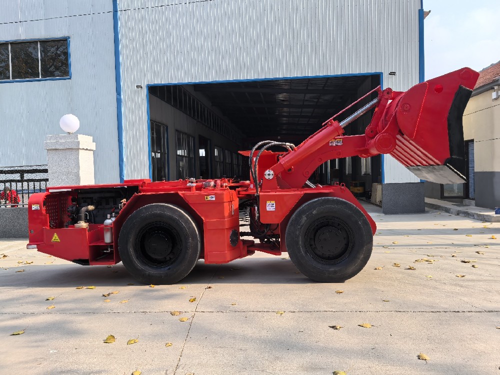 JCC-2A 2m³地下内燃铲运机